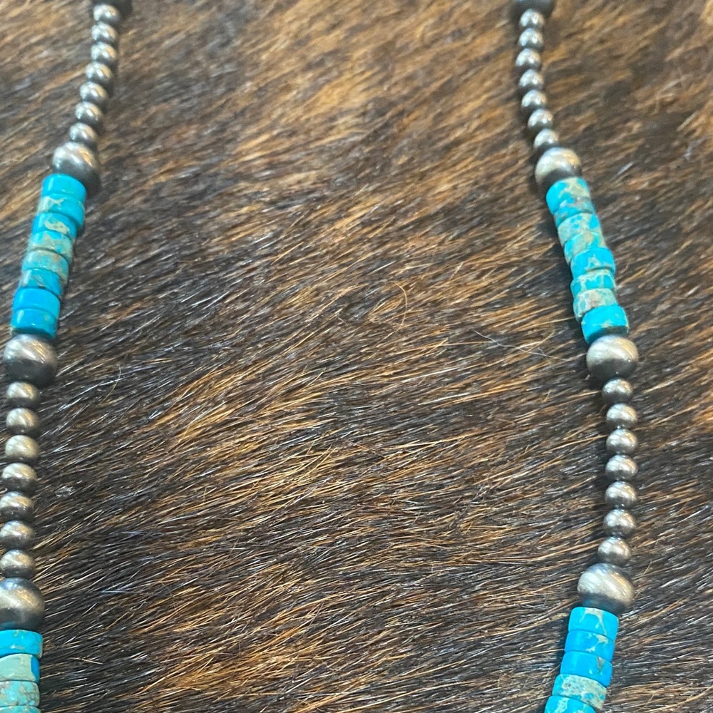 Turquoise and Navajo Beaded Lariat Necklace - Picture 3 of 8